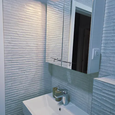 Elite شقة دوبوي