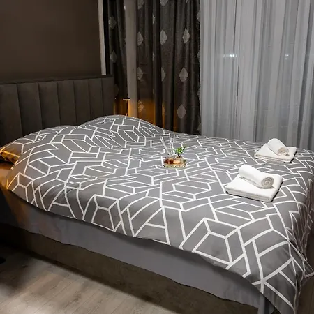 Elite Apartmán *